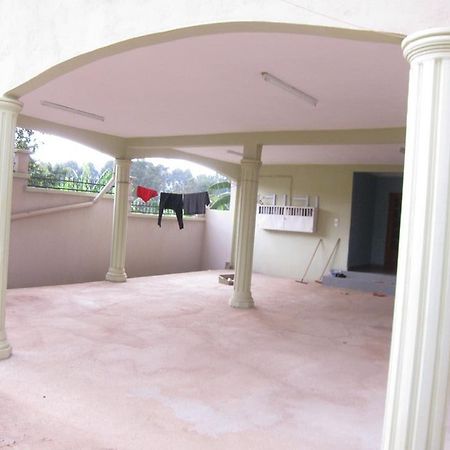 Residence Pascale Bafoussam Экстерьер фото
